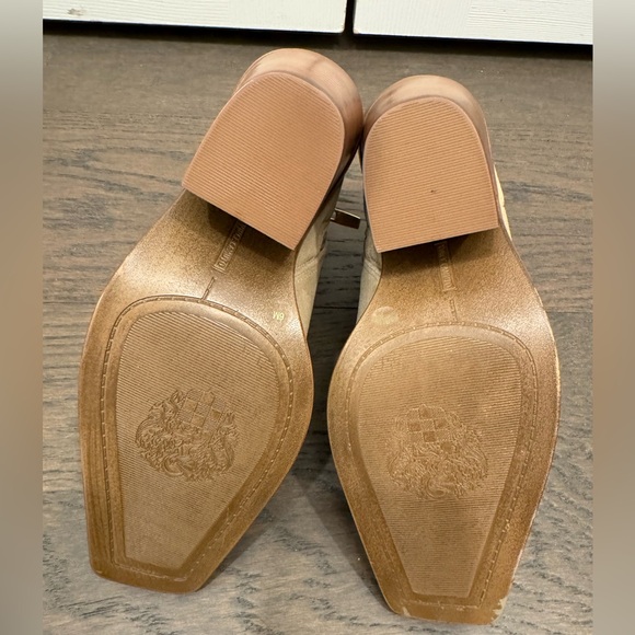 Vince Camuto Amtinda Booties - Picture 6 of 6